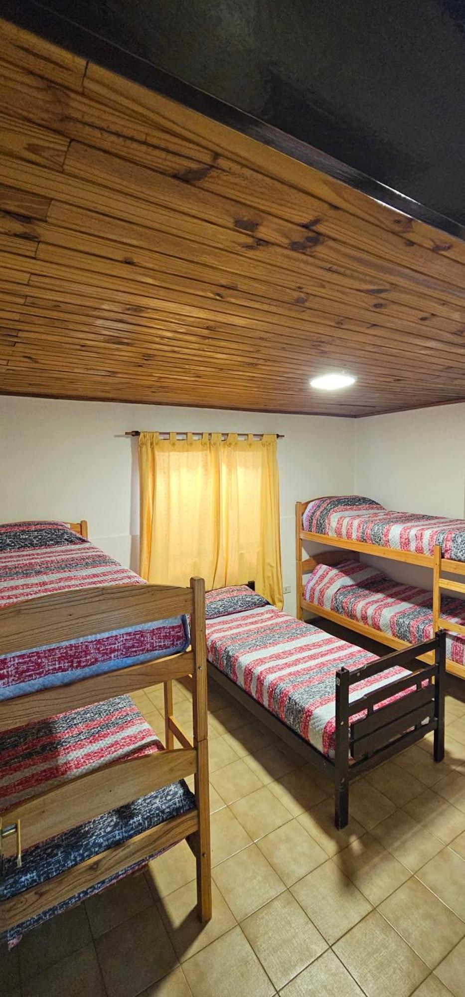 Matices Hostel Centro 엘 칼라파테 외부 사진